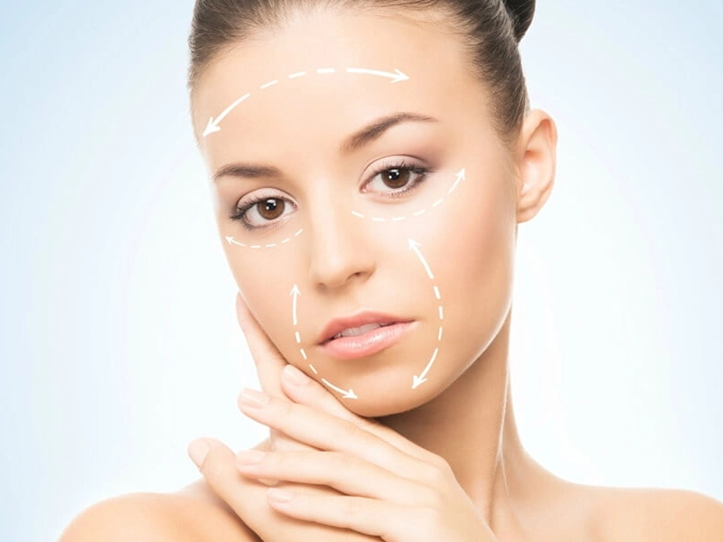 آیا جراحی لیفت صورت درد دارد؟